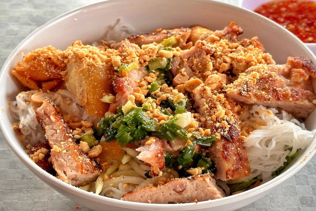 Bún thịt nướng - Spécialité vietnamienne