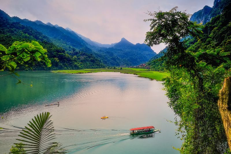 lac Ba Be Nord du Vietnam