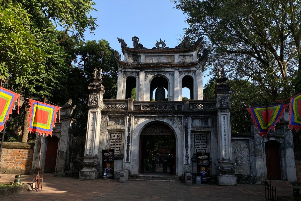 Façade du temple de la littérature à Hanoï (Prise par Quoc Dat)