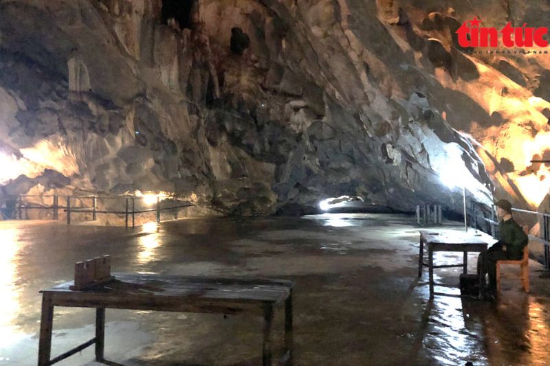 Grotte de l'hôpital militaire - Grotte de Quan Y 