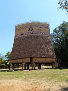 La maison communale Rong- l’âme du village Kon Jo Dri à Kon Tum (Source: Guide francophone Dinh Hai)