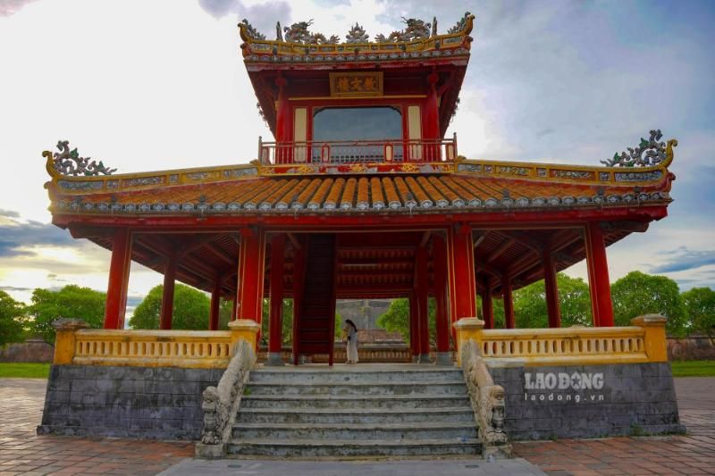 50.000 vnd et le symbole de nghenh luong dinh et phu van lau (1)