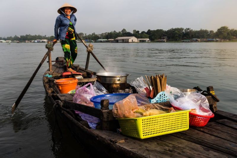 La marché flottant de Chau Doc