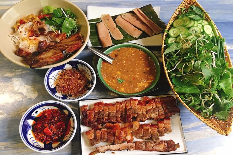 Bun Mam Nem - Une Délicatesse Culinaire Vietnamienne à Déguster