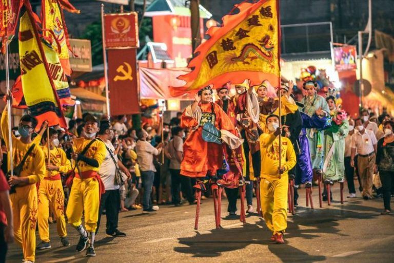 fiesta en el chinatown saigon. Fuente: bao dan toc