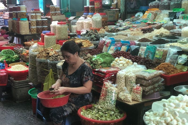 Imagen de comerciantes del mercado de Cholon