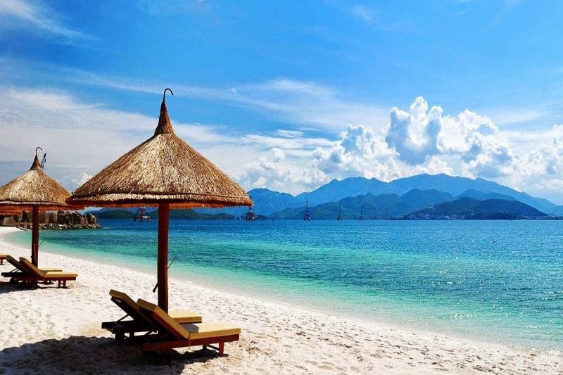 La playa de Pham Van Dong es un destino ideal para todos los viajeros
