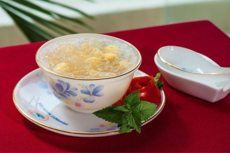 sopa de nido de golondrina fuente de la foto yen sao khanh hoa