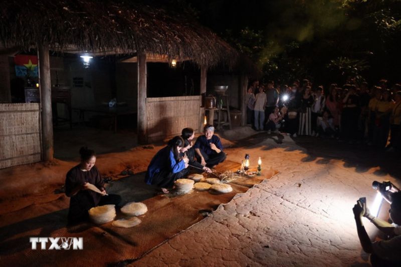 visite nocturne du tunnel cu chi à ho chi minh ville.