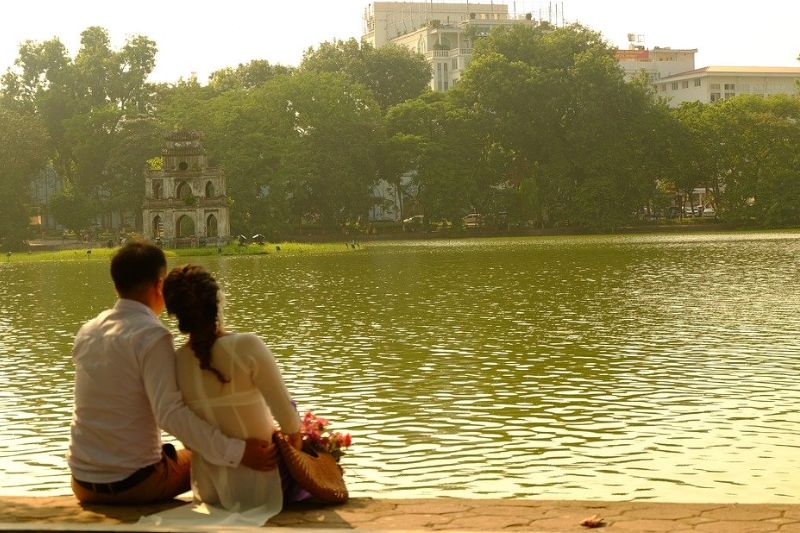Lo que no se debe hacer en Vietnam también afecta a las muestras públicas de afecto