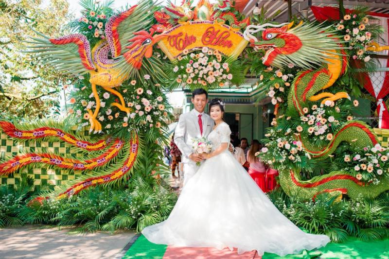 la porte fleurie dans un mariage au vietnam - delta du mekong 