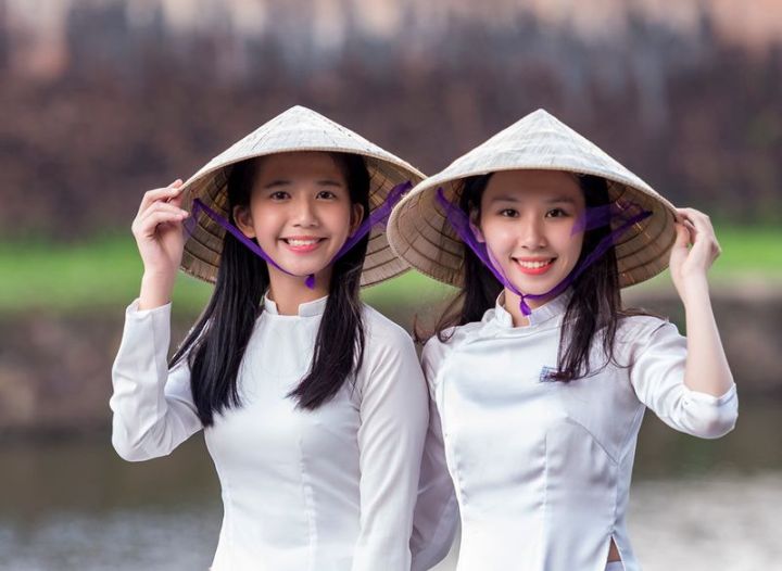 La Tenue Traditionnelle Vietnamienne 3 Choses Sur Lao Dai