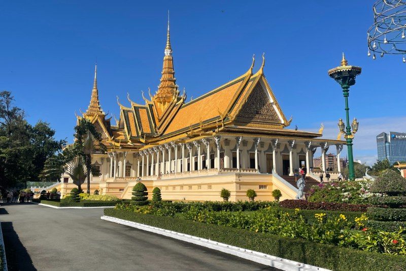 phnom penh - royal palace
