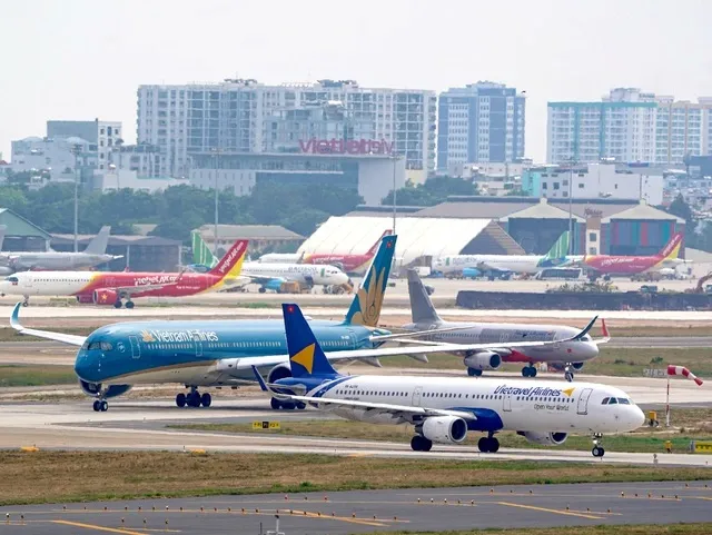 sân bay tân sơn nhất