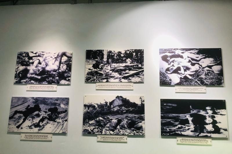 Las exposiciones del segundo piso en el Museo de los Restos de la Guerra (Fuente: Bao tang di tich chien tranh)