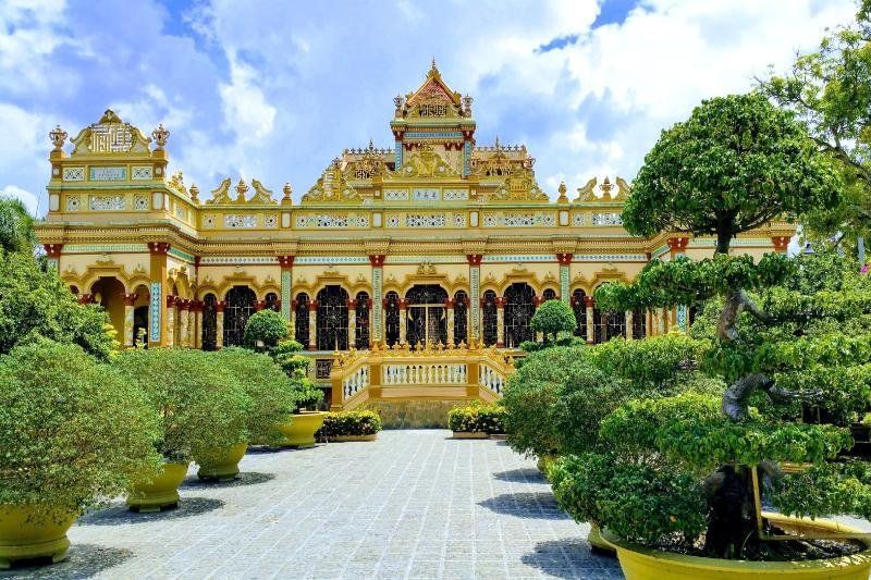 La belleza de la pagoda vinh trang (Fuente: Du lịch miền tây)