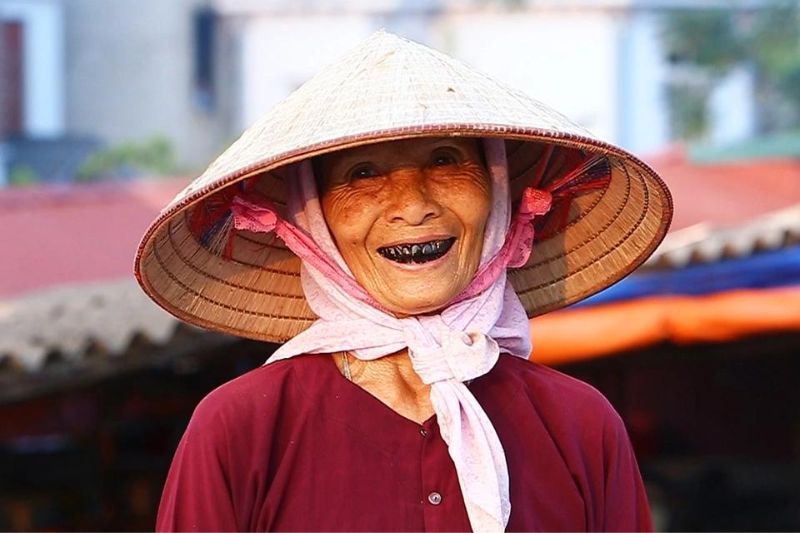 le laquage des dents au vietnam