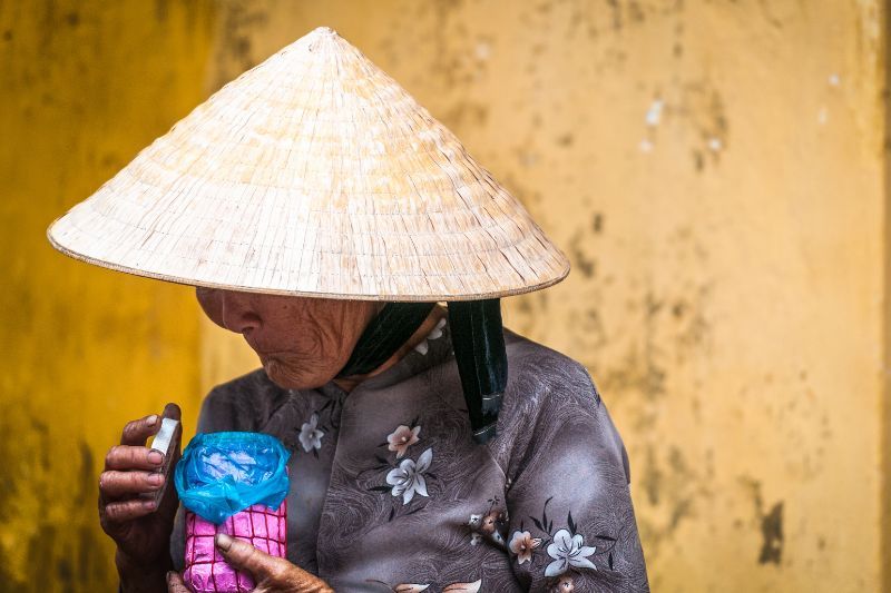 chapeau non la idées cadeaux à ramener du vietnam