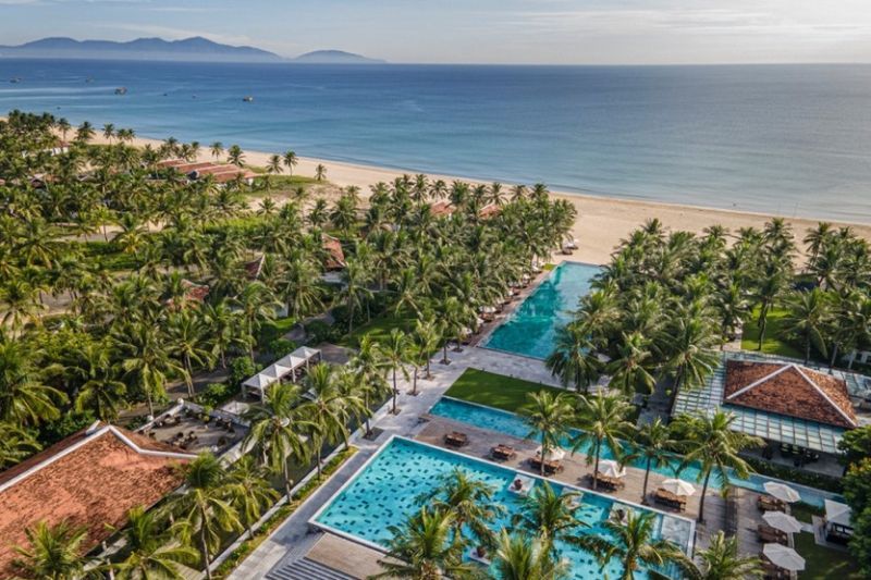 four seasons resort the nam hai - hôtel de luxe pour votre voyage en famille au vietnam