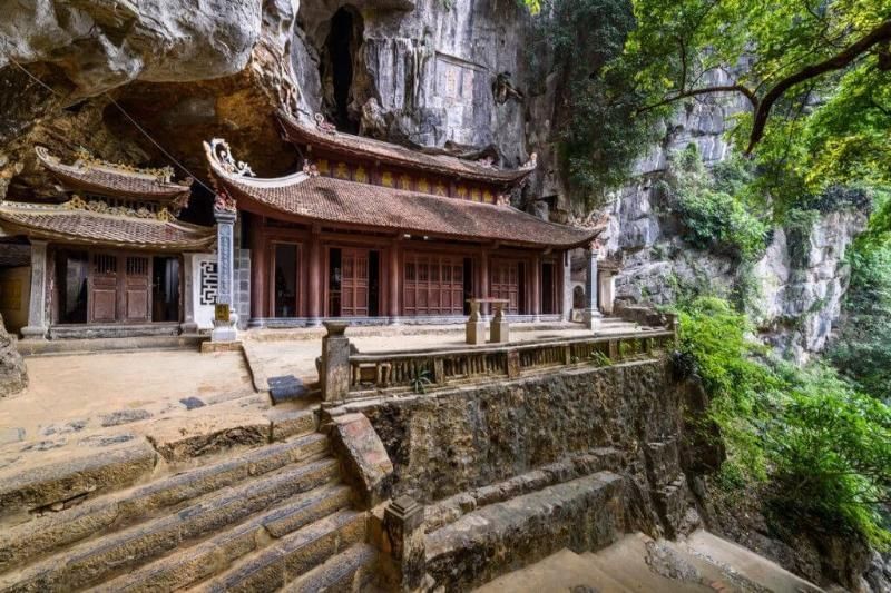 La Pagoda Thượng fue construida en una franja de terreno a unos 60 metros del suelo (Fuente: Mia)