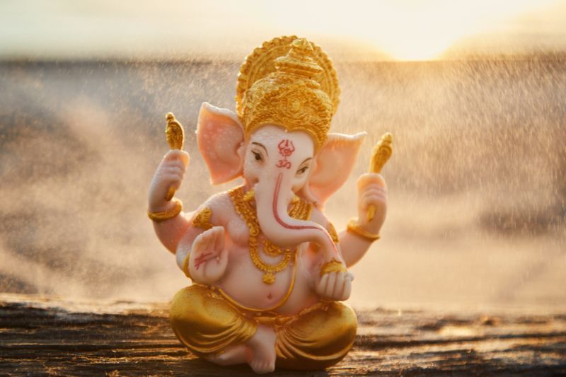 El dios Ganesh con cabeza de elefante - Fuente: Canva