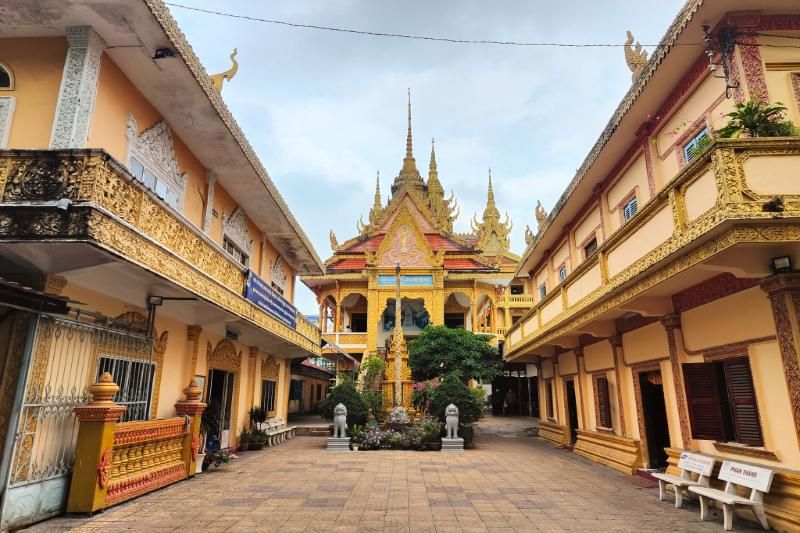 can tho - khmer pagoda munirensay