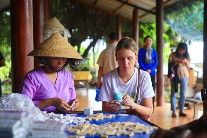 Hacer dulces de coco, fácil o no (Fuente: Ben Tre)