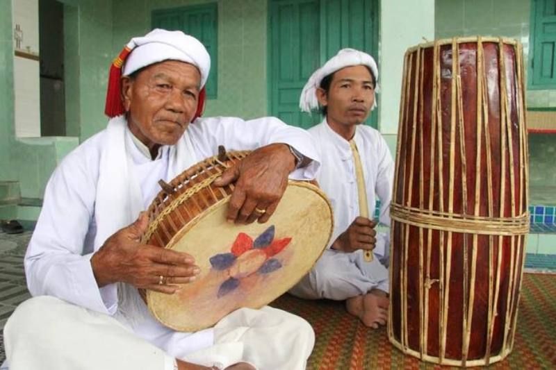 instrument de musique vietnamienne tambour paranung