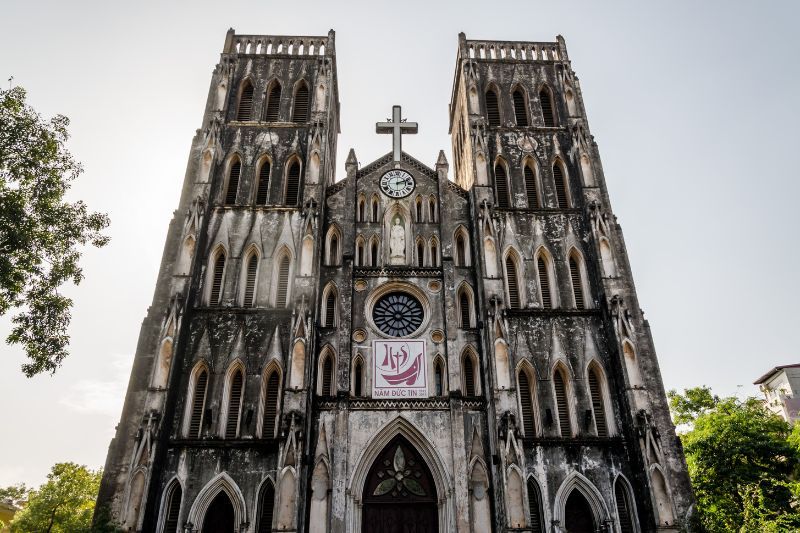 la cathédrale de saint joseph de hanoï