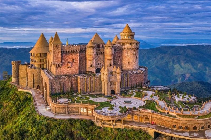 L'architecture du château de la lune est extrêmement magnifique. source : vtcnews