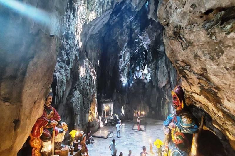 montagne de marbre à da nang