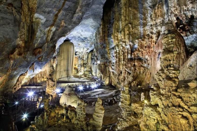 Cueva de Thien Duong (Cueva de Phong Nha)