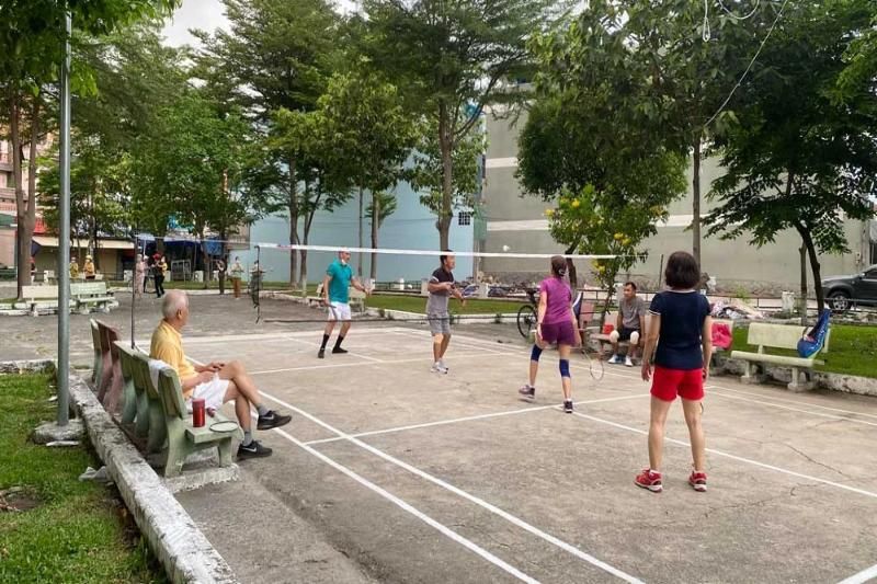 le matin au parc à saigon