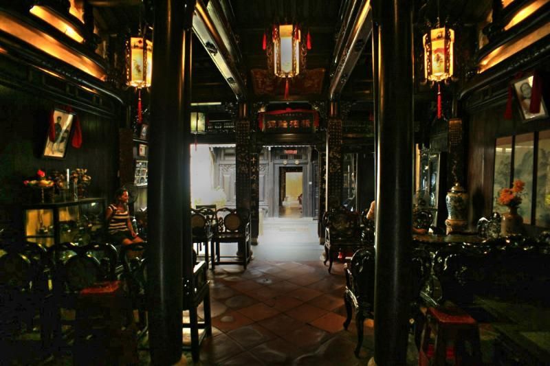 El interior de la casa Tan Ky en Hoi An con una arquitectura única.