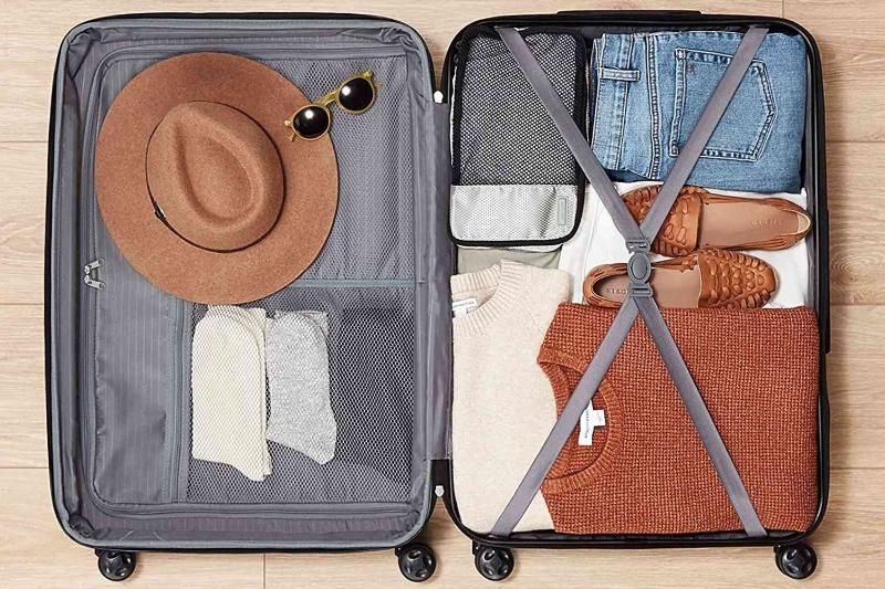 préparer les articles essentiels à emporter dans la valise