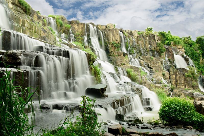 Las cascadas de Pongour en Dalat - Fuente: Canva.(cosas que hacer en Dalat)