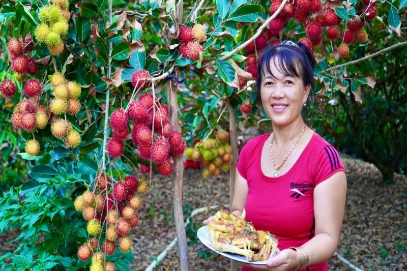 la connexion entre le rambutan, le métier de jardinier et l'écotourisme communautaire