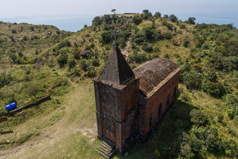 l'église de bokor à kampot