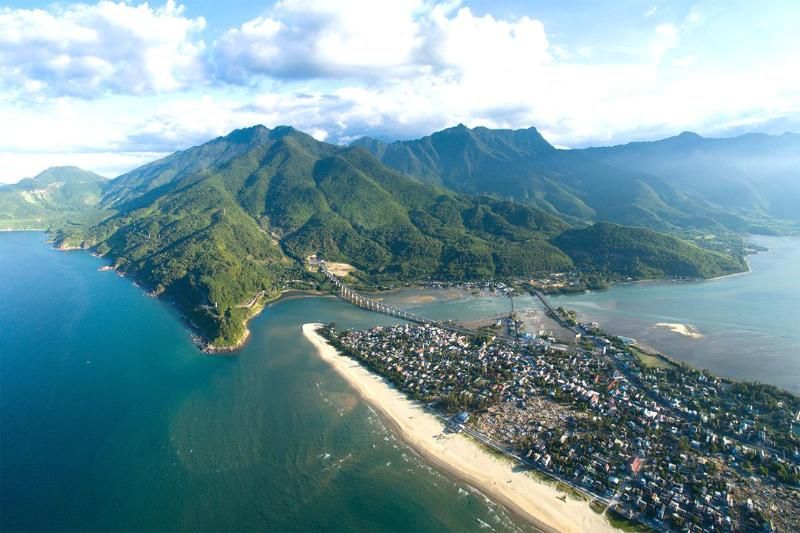 vietnam découverte avec la plage de lang co