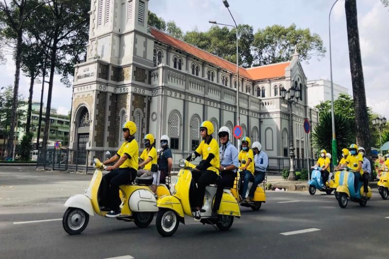 vespa adventure à saigon vietnam