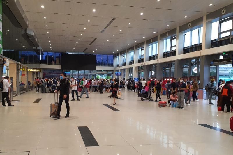 Aeropuerto de Saigón (Fuente: el periódico Nguoi Lao Dong)