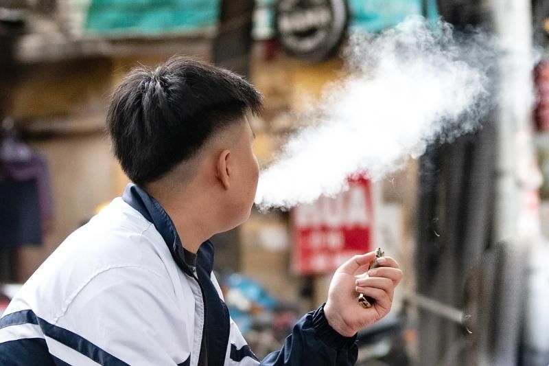 cigarettes électroniques - une des cigarettes populaires au vietnam