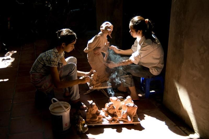 le petit village de céramique bat trang met en scène un artisanat tout en finesse (source : CPV)