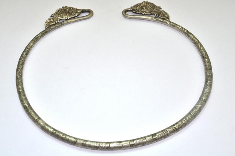 collier traditionnel des hmong - crédit photo musée des femmes du vietnam
