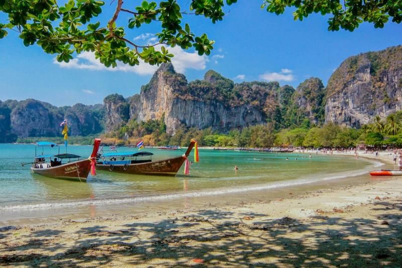 détente balnéaire - explorez la plage de hua hin