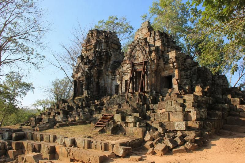 Wat Ek Phnom - Source : aucoeurvietnam