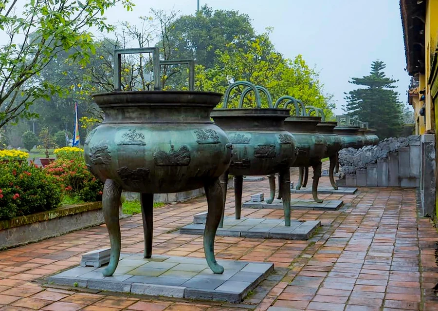 Cửu Đỉnh-giaoducthoidai.vn