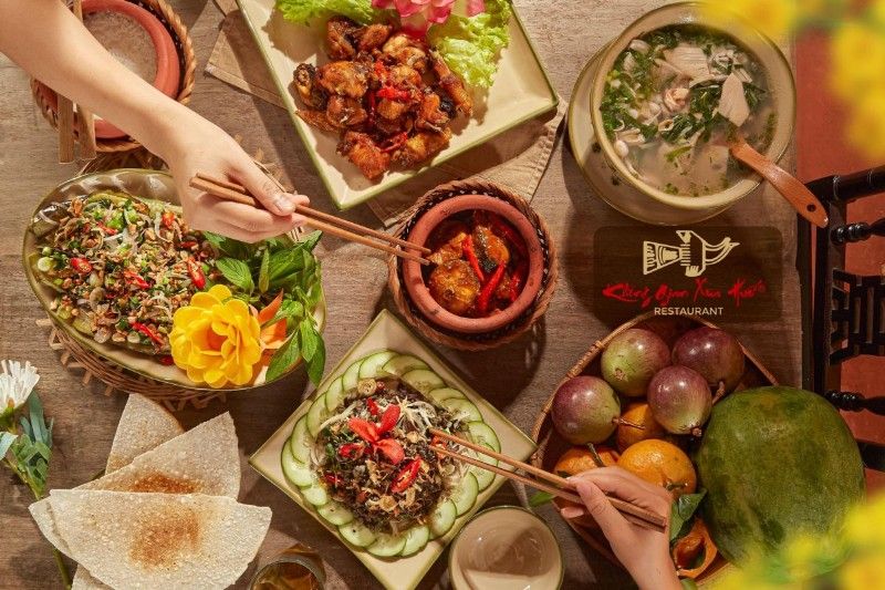 một số món ăn nổi bật trong nhà hàng không gian xưa-nhahanghue