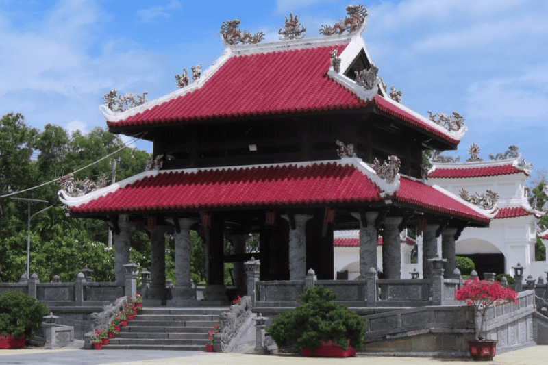 pagode de con dao (source-aucoeurvietnam)