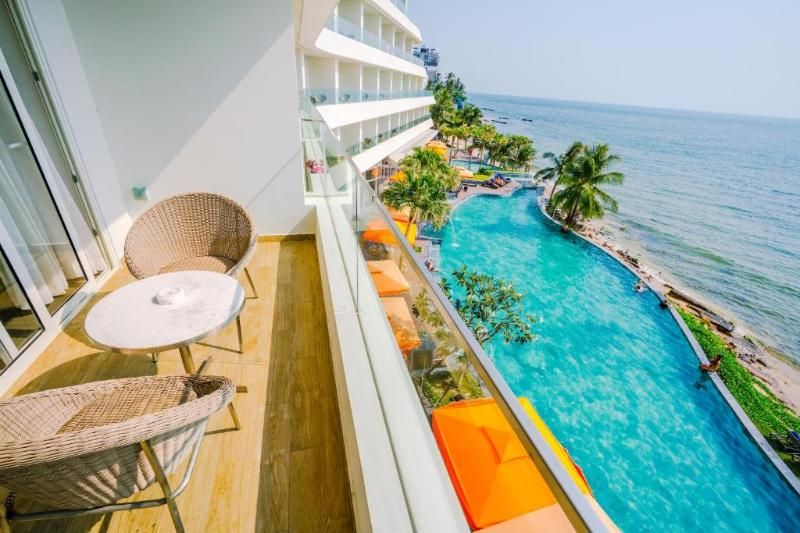 vue spectaculaire depuis la chambre de l'hôtel. Source : booking.com